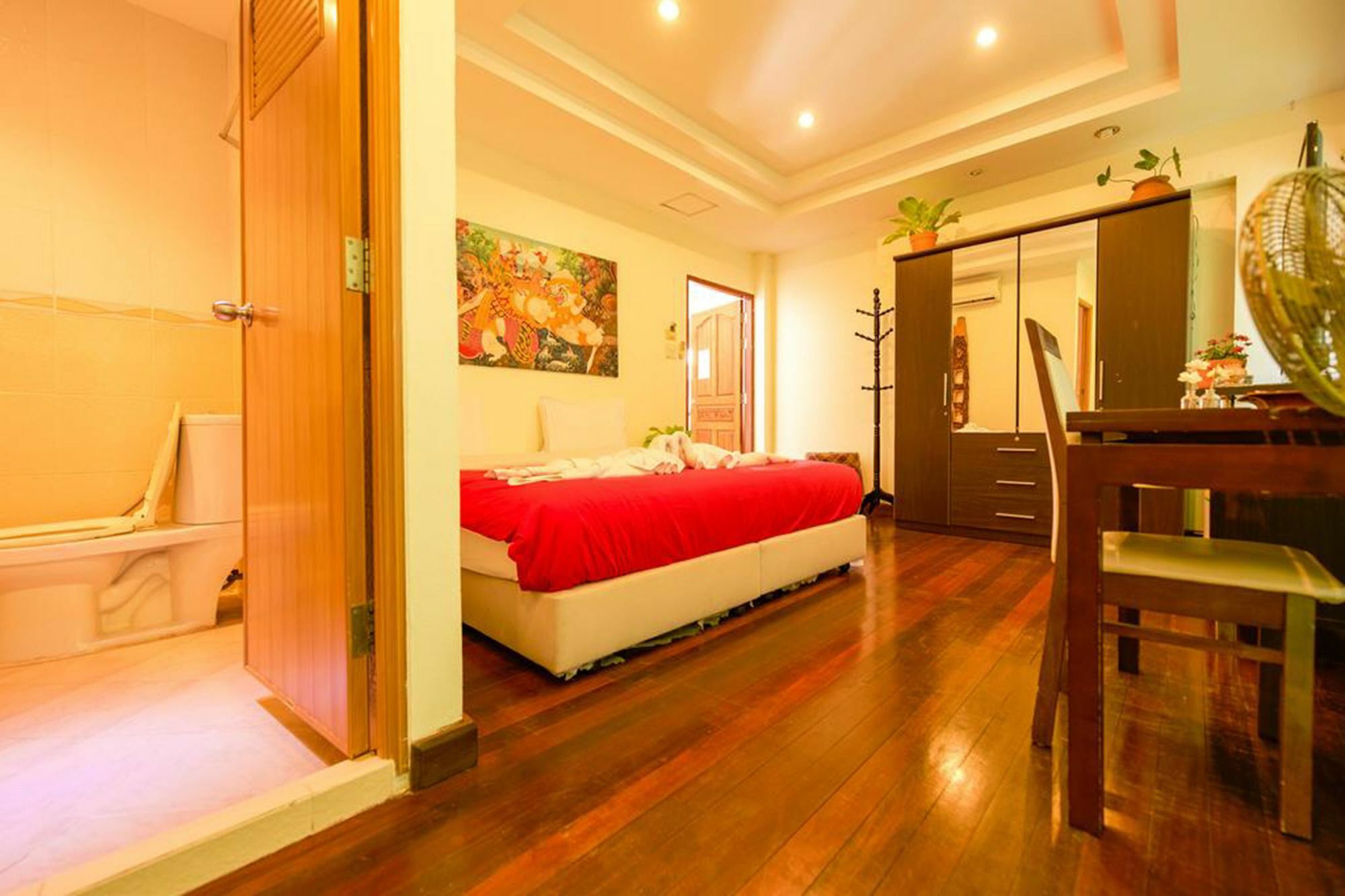 The Family Tree House Hotel Hua Hin Bagian luar foto